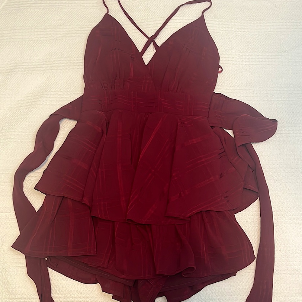 Super cute romper for classy occasions
